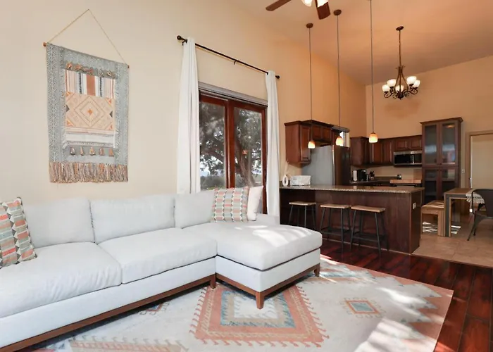 Dry Creek Sunstone 6br Red Rock Views Holiday home *