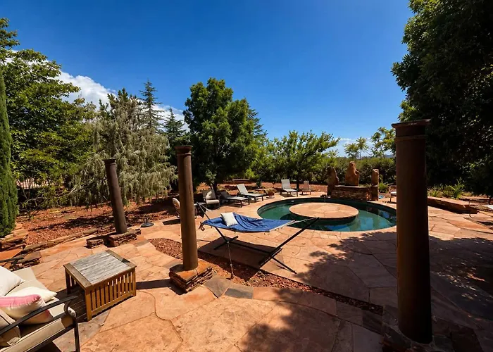 Dry Creek Sunstone 6br Red Rock Views Holiday home *